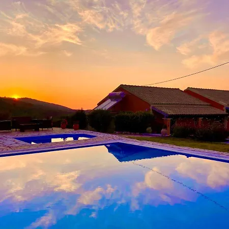 Kessar St Stephanos With Private Pool By Dadovillas *