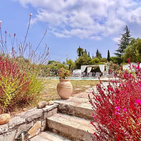 Kessar St Stephanos With Private Pool By Dadovillas *