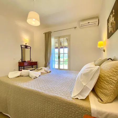 וילה Kessar St Stephanos With Private Pool By Dadovillas Agios Stefanos Kassiopi