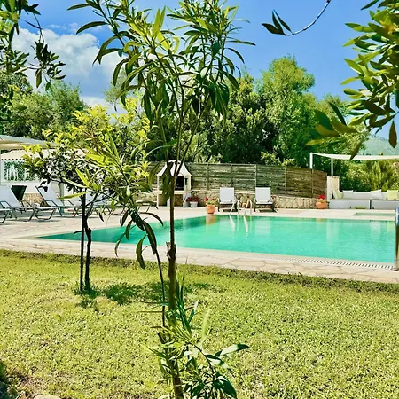 Kessar St Stephanos With Private Pool By Dadovillas Βίλα *