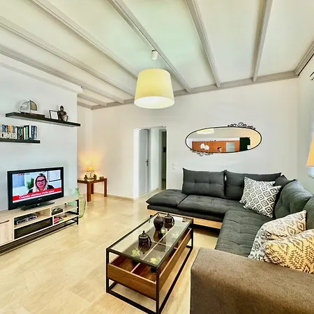 Kessar St Stephanos With Private Pool By Dadovillas Βίλα