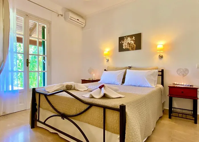 Kessar St Stephanos With Private Pool By Dadovillas Villa