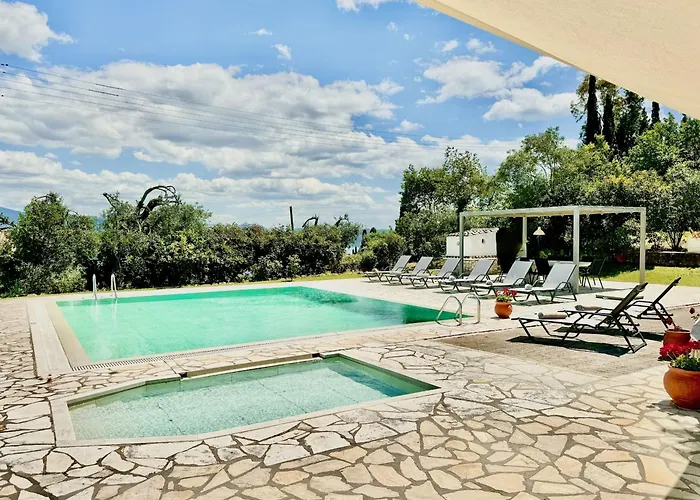 Kessar St Stephanos With Private Pool By Dadovillas Villa