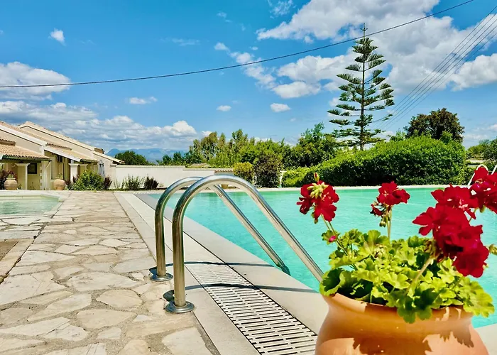 Kessar St Stephanos With Private Pool By Dadovillas Villa